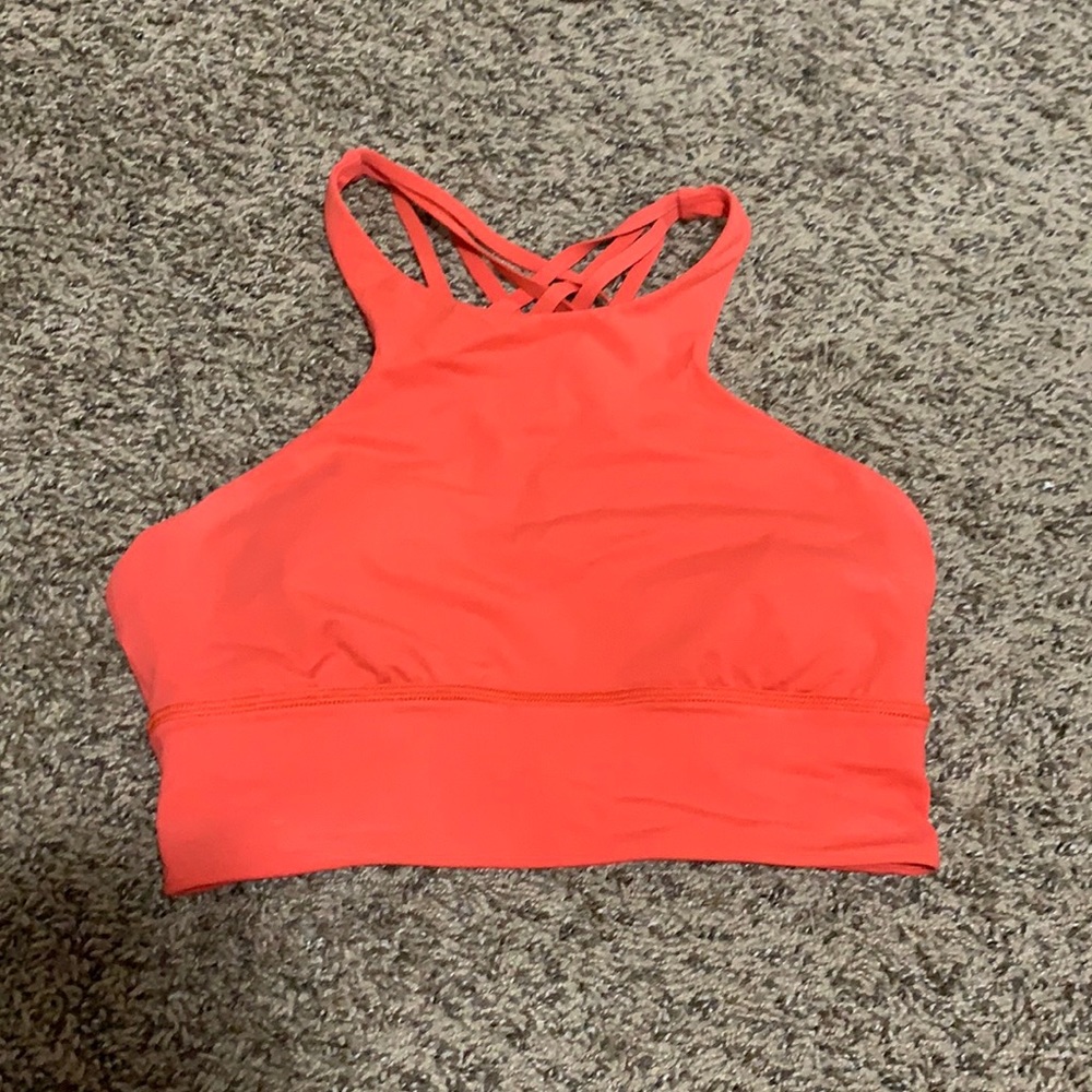 Lululemon longline sports bra size 6. It’s been worn and washed 2 times.